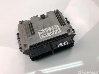 Ford F1B1-12A650-ALC; E1BA-12B684-AA; 0261S17811 / F1B112A650ALC, E1BA12B684AA, 0261S17811 FIESTA VI 2014 Valdymo blokas variklio - Nuotrauka 1