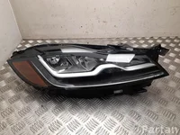 Jaguar GX63-13W029-MF / GX6313W029MF F-PACE (X761) 2017 Priekinis žibintas dešinė