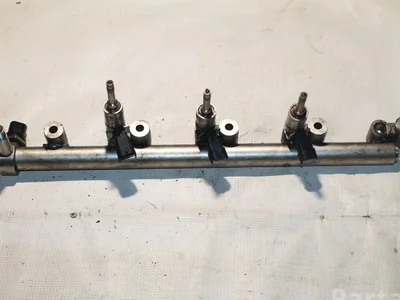 Volvo AG9G9H487BD V60 2011 Distribution de carburant / rail - Image 1