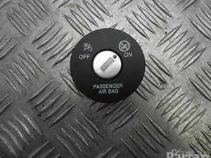 Hyundai 20200505 KONA 2020 Interrupteur de désactivation de l'airbag passager