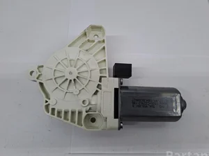 Volkswagen 504959801 GOLF VII (5G1, BQ1, BE1, BE2) 2018 Moteur de lève-vitre