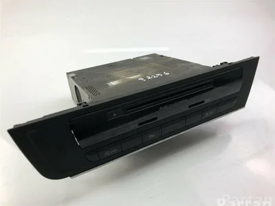 Audi 4G1035182A A6 (4G2, C7, 4GC) 2012 Radio / lecteur CD - Image 1