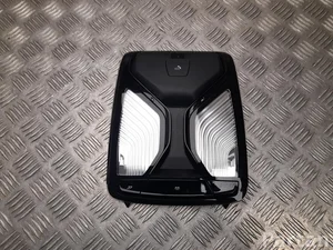 BMW 5 B32 479 / 5B32479 i4 (G26) 2024 Wewnętrzne oświetlenie