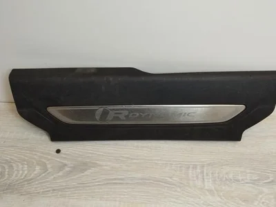 Land Rover J8A2-13201-BA / J8A213201BA RANGE ROVER VELAR (L560) 2017 Door Sill Trim Left Front - Image 1