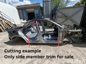 Audi Q8 (4MN, 4MT) 2021 Side sill Right