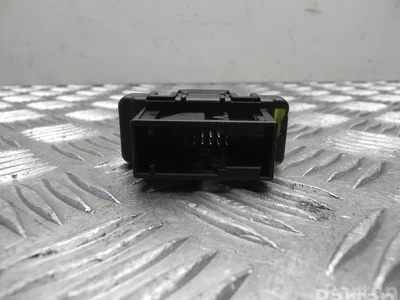 BMW 6814609 2 Gran Tourer (F46) 2018 Unités de contrôle - Image 1