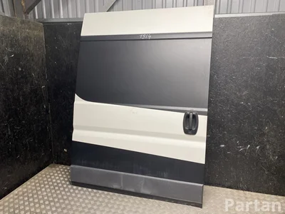 Citroën JUMPER Box 2014 Door Right Rear - Image 1