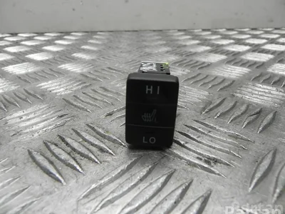 Toyota 191698 RAV 4 IV (_A4_) 2013 Interrupteur de chauffage de siège - Image 1