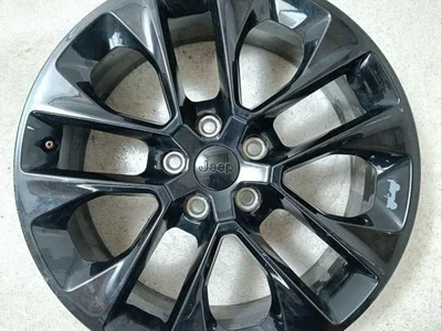 Jeep 68469724AA Wrangler JL 2021 Alloy wheels R20 EJ 8.0 5x127 ET44.45 - Image 1