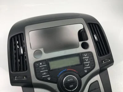 Hyundai 97250-2R660 / 972502R660 i30 (GD) 2012 Contrôle automatique de la climatisation - Image 1