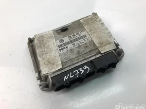 Seat 030906032AT; 0261206824 / 030906032AT, 0261206824 AROSA (6H) 2003 Unité de contrôle moteur