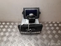 Mercedes-Benz A1729004004, A1728701258, A2129025008 SLK (R172) 2013 Radio z odtwarzaczem CD