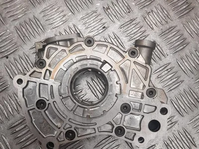 Ford USA BR3E6621AC MUSTANG Coupe 2016 Pompe à huile - Image 1