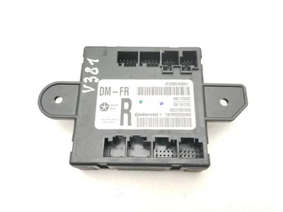 Maserati 52851639 QUATTROPORTE VI 2014 Unité de commande pour porte Right Front - Image 1