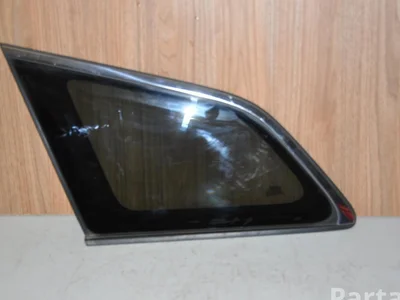 Toyota 43R011595 COROLLA (E210) Estate 2019 Vitre latérale fixe Left Rear - Image 1