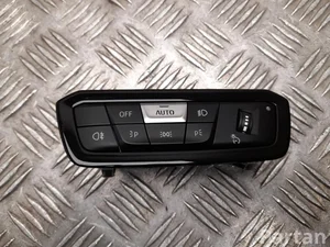 BMW 9461141 3 (G20) 2020 Przełącznik świateł