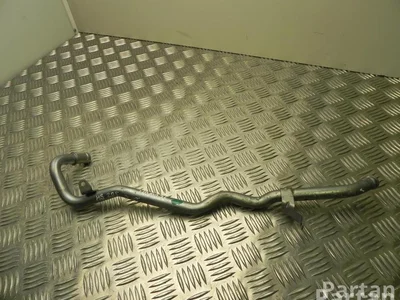 Mercedes-Benz A 274 203 23 02 / A2742032302 C-CLASS (W205) 2014 Conduite de réfrigérant - Image 1