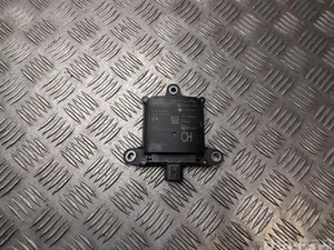 Toyota 88162-F4011 / 88162F4011 C-HR (_X1_) 2019 Unité de contrôle pour la surveillance des angles morts