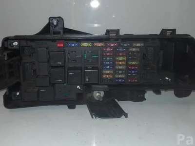 Volvo 8678449,518827001 / 8678449, 518827001 XC90 I 2006 Boîte à fusibles - Image 1