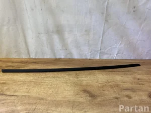 Škoda 5LA854328 ; RIGHT / 5LA854328, RIGHT ELROQ (PYL) 2025 Windscreen