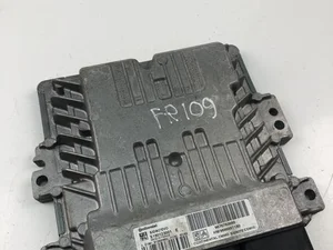 Peugeot 9676760880; S180123001E / 9676760880, S180123001E 207 (WA_, WC_) 2010 Unité de contrôle moteur