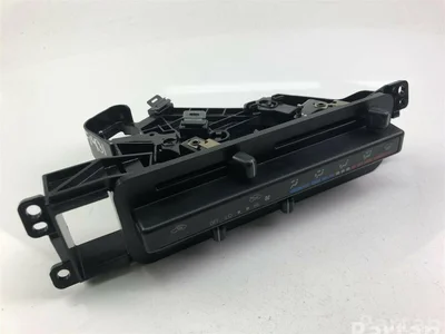 Toyota 55910-26022 / 5591026022 HIACE / COMMUTER V (TRH2_, KDH2_) 2009 Contrôle automatique de la climatisation - Image 1