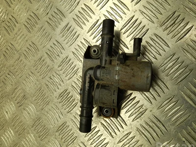 Škoda 5Q0 201 559 E / 5Q0201559E SUPERB III Estate (3V5) 2020 Régulateur de pression de carburant / interrupteur - Image 1