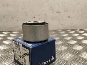 Mercedes-Benz 2303511442, 33267 01 / 2303511442, 3326701 E-CLASS (W211) 2009 Gummimetall-Lager