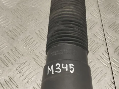 Aston Martin E4-SR6-Z023A02, E4SR6Z023A02 / E4SR6Z023A02, E4SR6Z023A02 DB11 (AM5) 2019 Prise d'air / Conduit d'air d'admission - Image 1