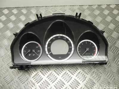 Mercedes-Benz A 204 900 55 02 / A2049005502 C-CLASS (W204) 2009 Tableau de bord mph - Image 1