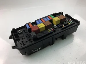 Opel 13170898 VECTRA C 2005 Systèmes de confort