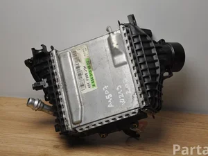 Mercedes-Benz A6540104902 E-CLASS (W213) 2016 Radiateur Refroidisseur d'air comprimé intermédiaire