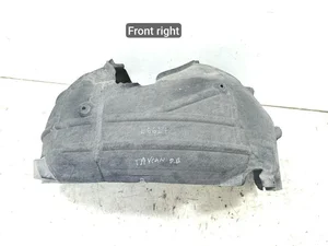Porsche 9J1810908 Taycan 2021 Guardabarros interior Right Front