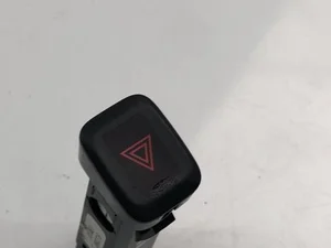 Volvo 4970 V40 Hatchback 2017 Éclairage d'urgence / interrupteur de danger