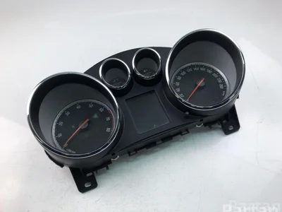 Opel 13433780 ASTRA J 2012 Tableau de bord - Image 1