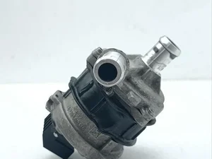 Porsche 9J1.965.567.E, 019012801KT / 9J1965567E, 019012801KT Taycan 2021 Pompa wody