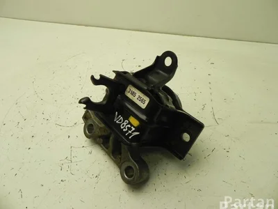 Vauxhall 3135 2565 / 31352565 VIVA 2016 Support moteur - Image 1