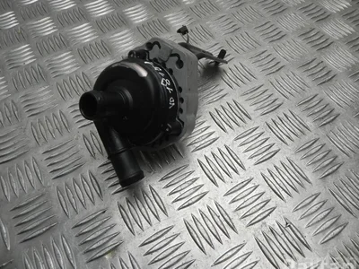 Jaguar J9D3-18D474-AA / J9D318D474AA I-PACE 2019 bomba de agua adicional - Imagen 1