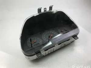 Volvo 30889710B V40 Estate (VW) 2000 Dashboard (instrument cluster)