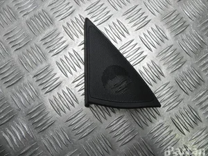 Mercedes-Benz A 221 728 03 56 / A2217280356 S-CLASS (W221) 2006 Grille de haut-parleur