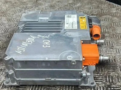 Mercedes-Benz A0009023282, A0009009935 EQC (N293) 2022 Onduleur avec convertisseur - Image 1