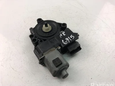 Kia 82450-J7710 / 82450J7710 CEE'D (JD) 2014 Moteur de lève-vitre - Image 1