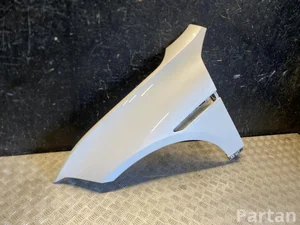 Polestar 4 2025 Błotnik lewa strona