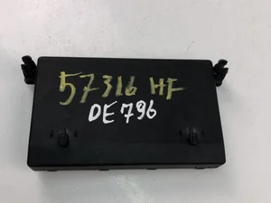 Mercedes-Benz 6398200326 VITO / MIXTO Box (W639) 2007 Unidad de control de puertas