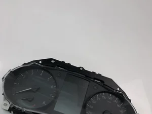 Nissan 4EL1E QASHQAI II (J11, J11_) 2016 Tableau de bord