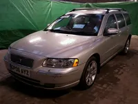VOLVO V70 4X4 - Vignette 2