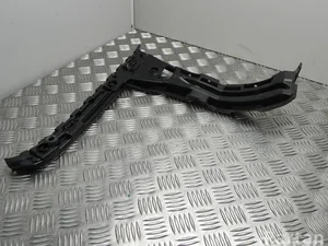 Mercedes-Benz A 205 880 17 02 / A2058801702 C-CLASS (W205) 2016 Support pour pare-chocs