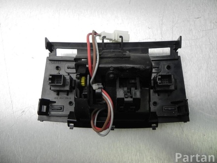 AUDI 4H0 864 051 D / 4H0864051D A8 (4H_) 2010 Switch for seat heating