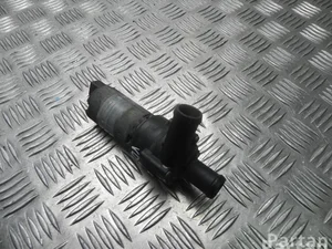 Porsche 3D0 965 561 D / 3D0965561D CAYENNE (9PA) 2004 Pompe à eau