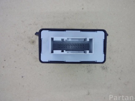 AUDI 8P0 907 357 C / 8P0907357C A6 (4F2, C6) 2006 Electronic control unit for headlight range control